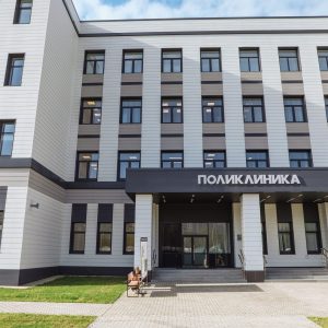Вентилируемые навесные фасады с алюминиевой рейкой